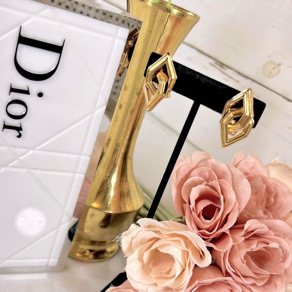 Christian Dior Abstract Gold Clip-On Earrings - Picture 2 of 9